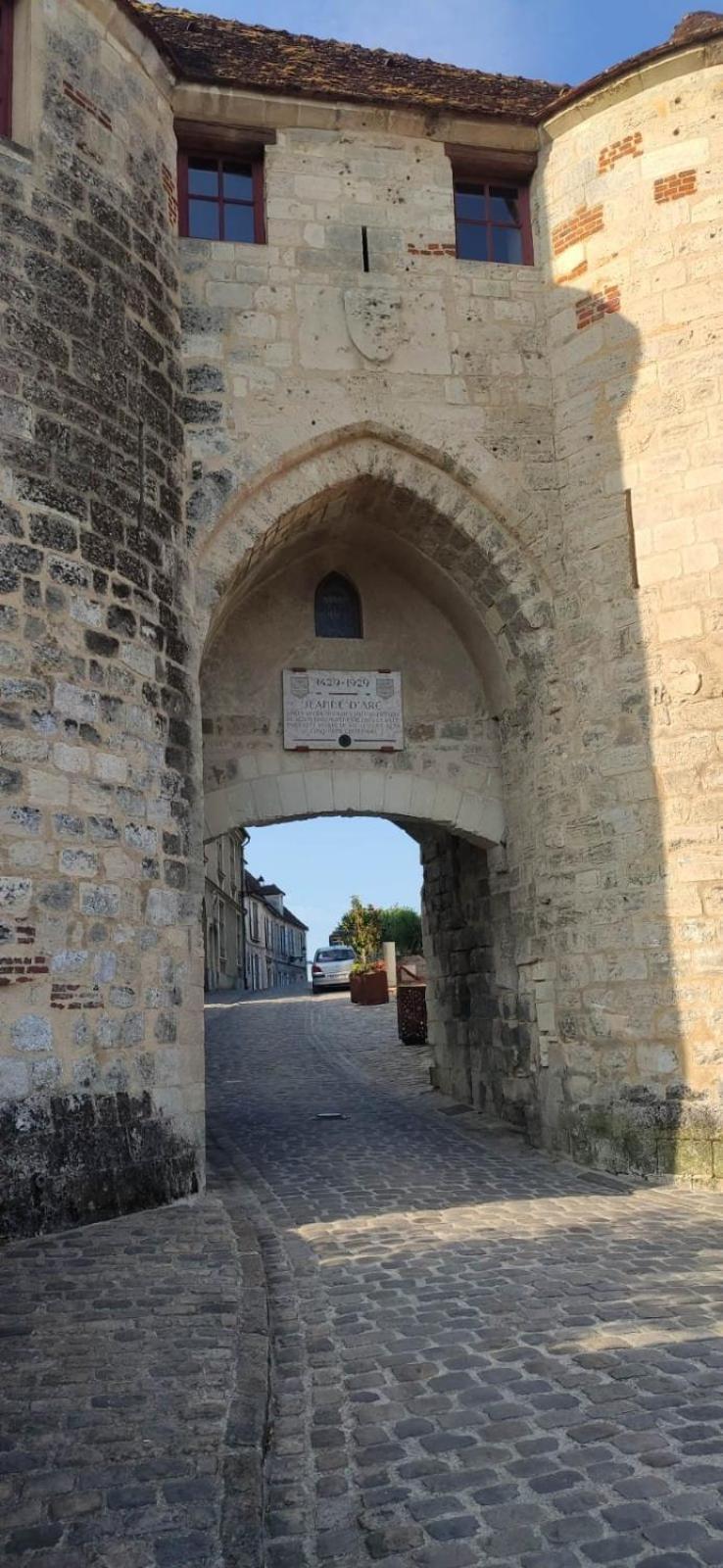 Esope By Kleidos-Ravissant T2 En Plein Centre De Château-Thierry Extérieur photo